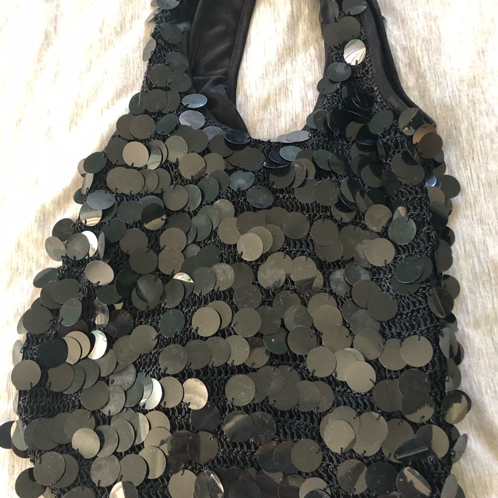 Cute vintage black bag!